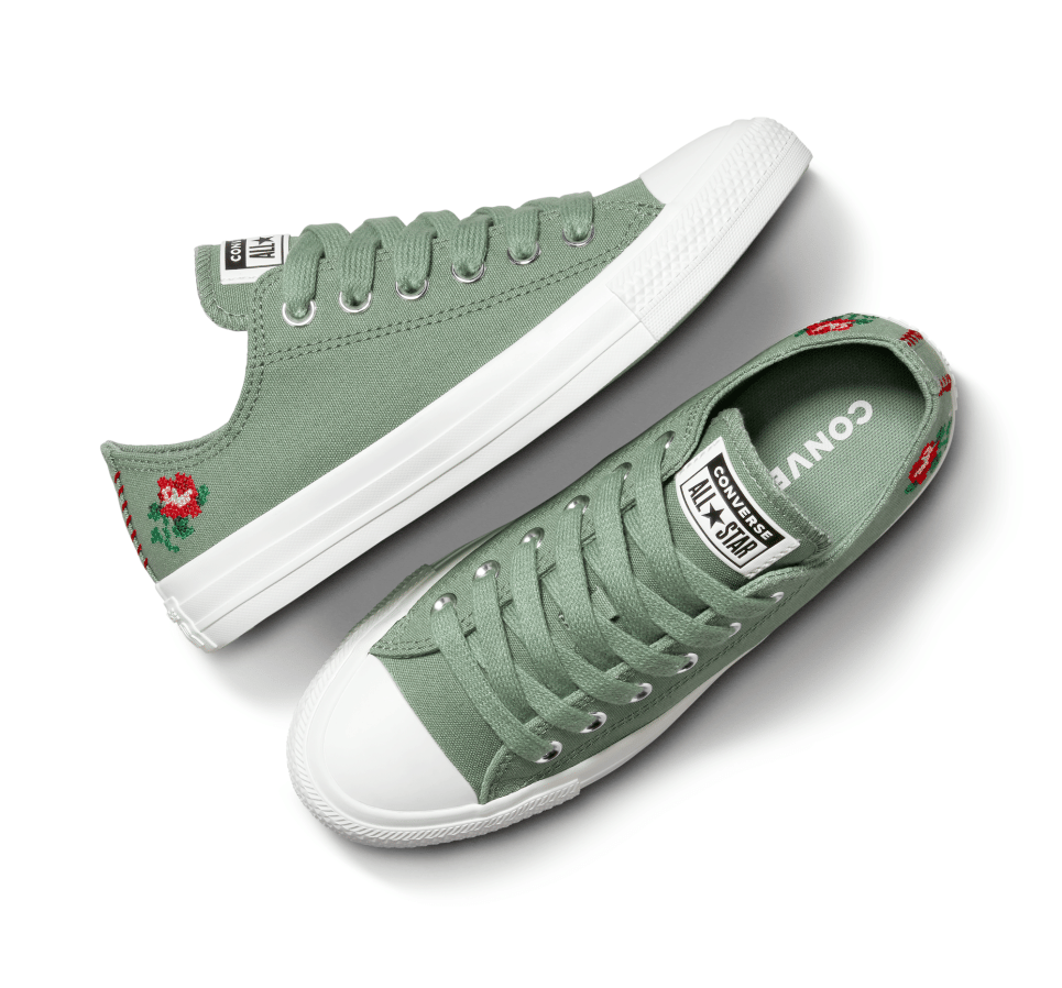 Chuck Taylor All Star Rose Stitch