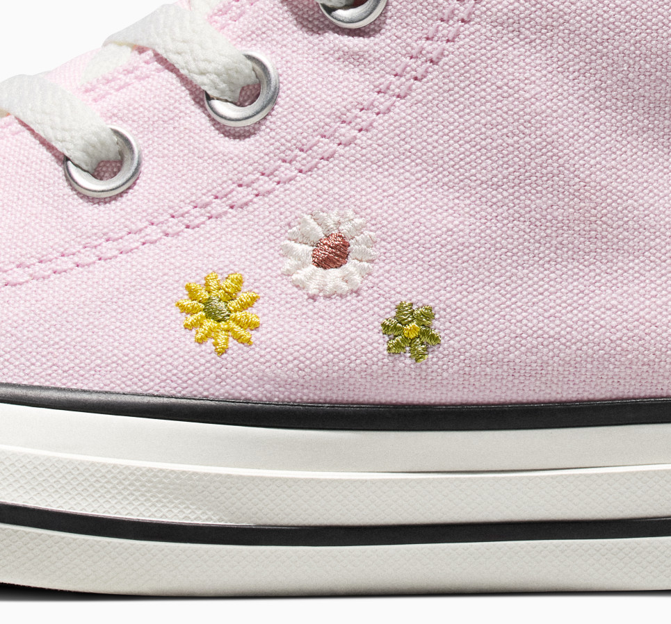 Chuck Taylor All Star