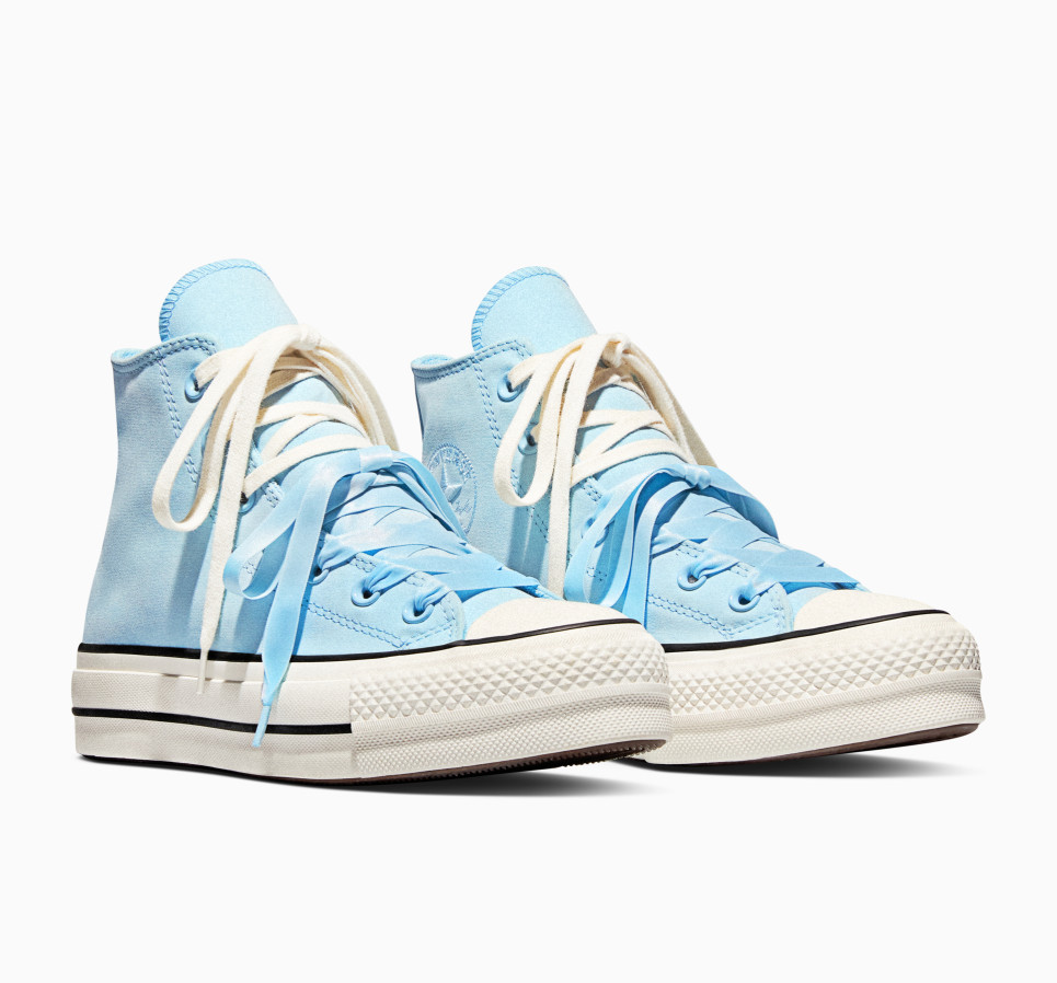 Chuck Taylor All Star Lift Platform Peached Canvas