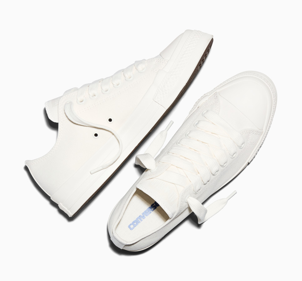 Chuck Taylor Throwback